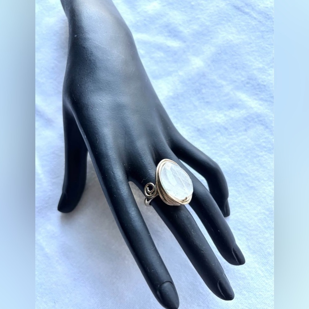 Artisanal Stone Statement Ring Size 7 - image 3